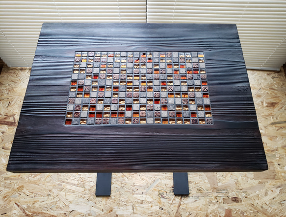焼杉/タイルのアイアンサイドテーブル(高) 1枚目の画像