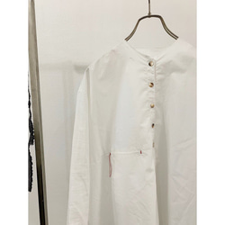 Yuragi shirts/ 綿100%！タイプライターとガーゼを使いシャツらしい雰囲気ながら柔らかいノーカラーシャツ 3枚目の画像