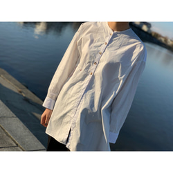 Yuragi shirts/ 綿100%！タイプライターとガーゼを使いシャツらしい雰囲気ながら柔らかいノーカラーシャツ 5枚目の画像