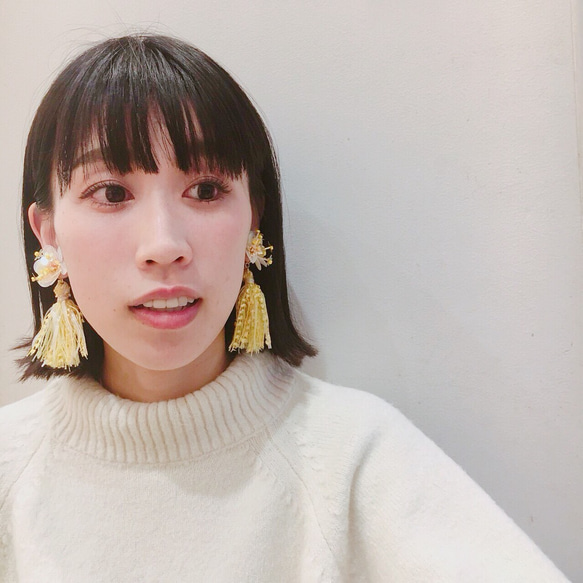 ジニアタッセル earring - yellow - 5枚目の画像