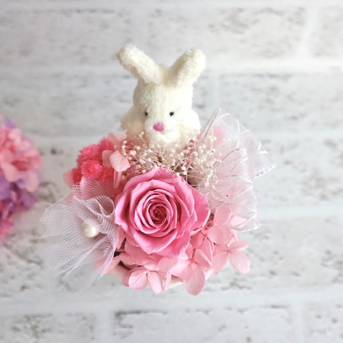 ハンドメイド❣️うさぎちゃんの小鳥のさえずり、薔薇フラワー