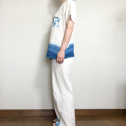 正藍染ゆったりWガーゼTシャツ/男女兼用/グラデーション 4枚目の画像