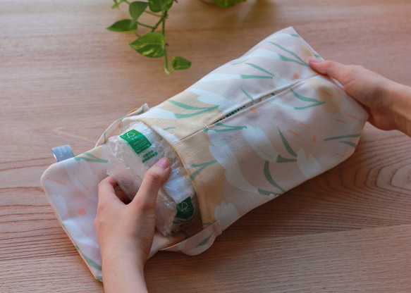 掛式衛生紙套－芒花－豆粉 台灣花卉 第5張的照片