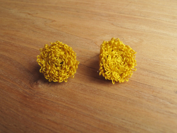 《受注製作》Pierces, Tatting Flower_yellow 2枚目の画像