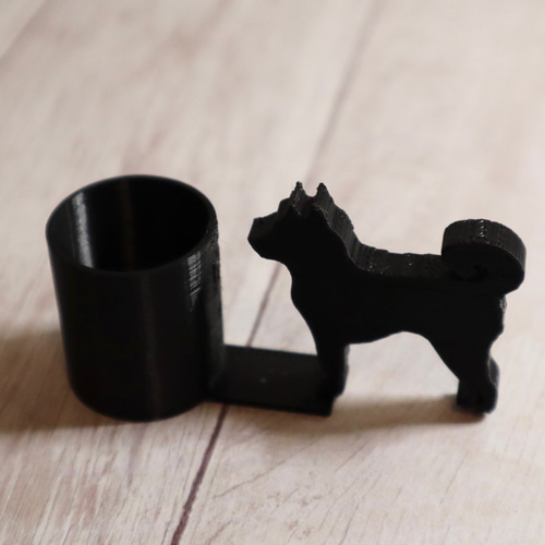 シヤチハタにマーキングするか迷ってる柴犬ハンコスタンド ペン・筆記