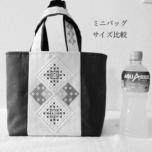 和洋刺繍のミニバッグ＊赤デニム＊和風【ハーダンガー刺繍