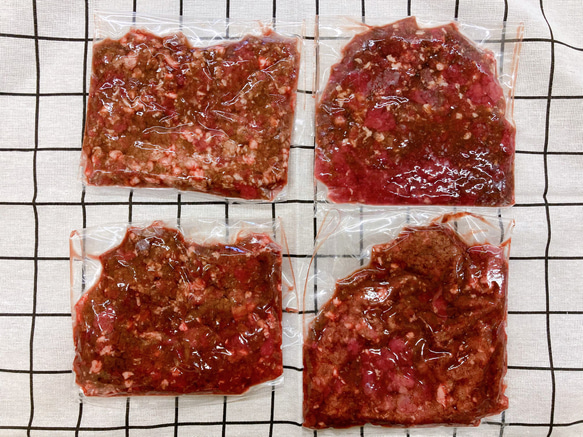 レシピは無限大！鹿肉粗挽きミンチ150g×4パック 1枚目の画像