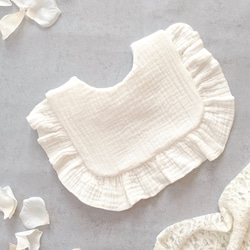 Square frill bib【White margaret】 8枚目の画像