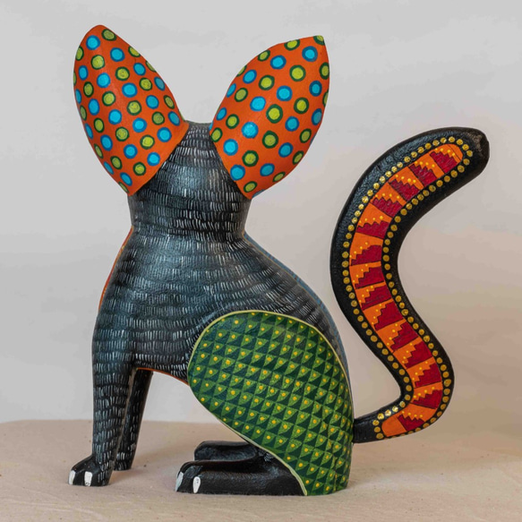 アレブリエ｜Lémur｜オアハカ・メキシコ Alebrije 木製彫刻 アレブリヘス 4枚目の画像