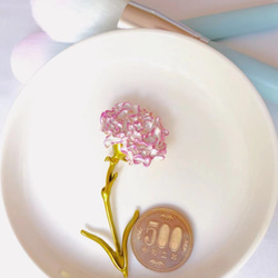 優雅なブローチシリーズ　カーネーション　ピンク　イメージ　植物　花　花言葉　ギフト 2枚目の画像