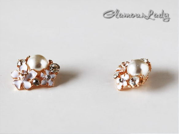 4個セット24*21mm　真珠とクリスタル　白い花の  デコレーションパーツ　 4枚目の画像