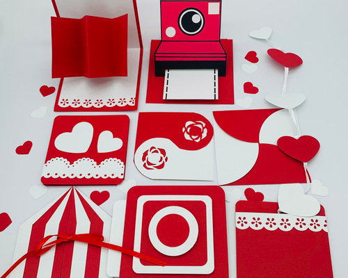 アルバム仕掛けセット② 赤】 その他素材 Megumi 通販 12612322