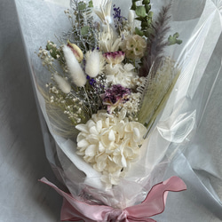 ラナンキュラスとユーカリのスワッグ　/ ドライフラワー　花束　プレゼント　インテリア 5枚目の画像