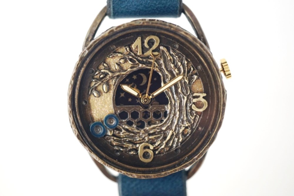 フクロウ　ブルー