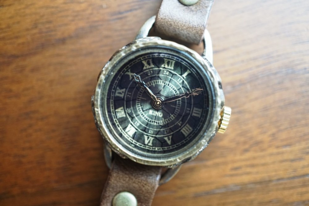 クラック ワールド ローマ SSサイズ　真鍮 ブラウン