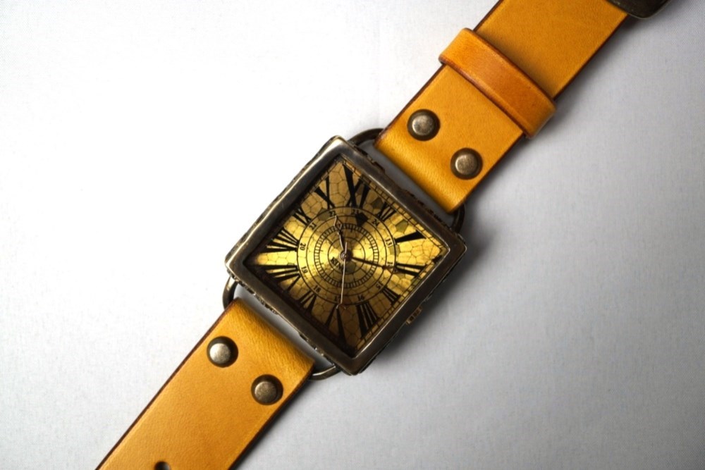 クラックワールドスクエア　Lサイズ　真鍮　イエロー