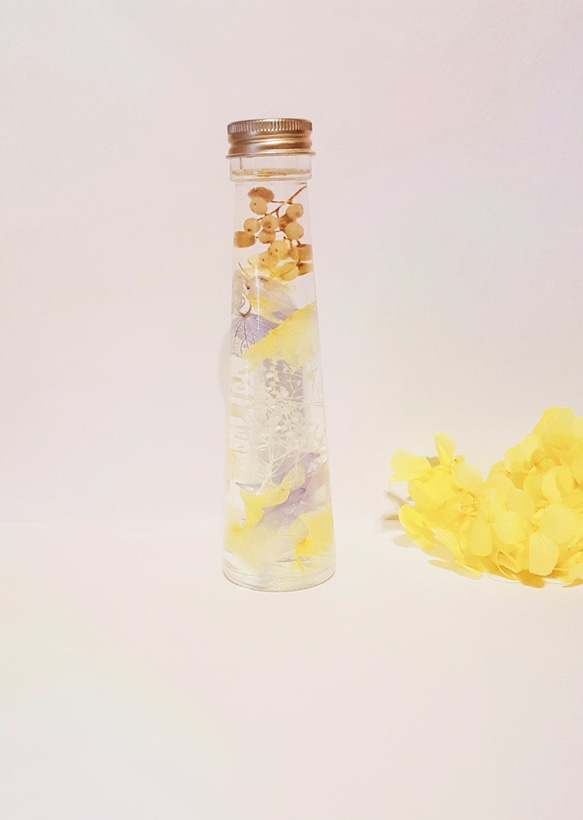お花のハーバリウム　イエローラベンダー　スリムミニ 1枚目の画像