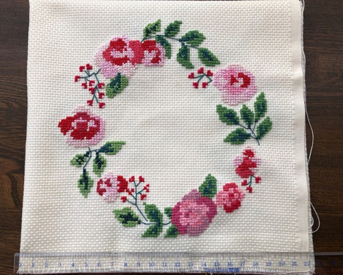 クロスステッチ 刺繍 完成品 リース - メルカリ