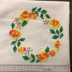 クロスステッチ刺繍 ☆リース☆完成品 クロスステッチ 刺繍 完成品 リース - メルカリ