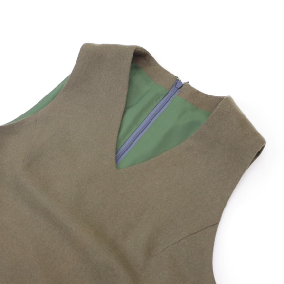 イタリア製生地使用◎モスグリーンのスリットジャンパースカート 7枚目の画像