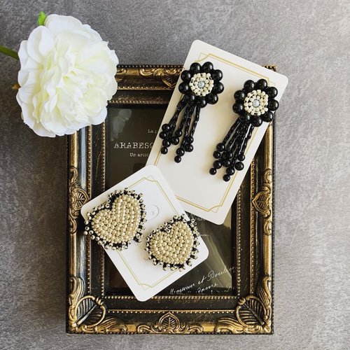 34.大人かわいい♡ ビーズ刺繍 アンティーク ハンドメイドピアス  