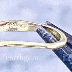【SV925/K18vermeil】あこや真珠❇︎パールと白エナメルチェーンが揺れる、イエローゴールドの華奢ピアス 3枚目の画像