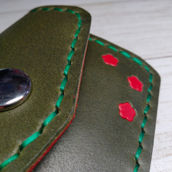 コインケース（花柄）、牛本革(緑色)　altoレザー(国産、国内製造レザー)使用　手縫い、ツートンカラー 4枚目の画像