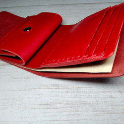ショートウォレット（二つ折り財布）、牛本革(赤色)　altoレザー(国産、国内製造レザー)使用　手縫い 7枚目の画像