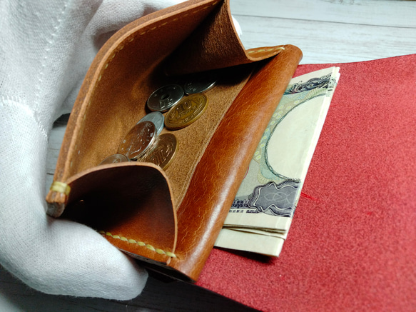 【大容量カードポケット】ショートウォレット　財布　牛本革　ワインレッド　キャメル 5枚目の画像