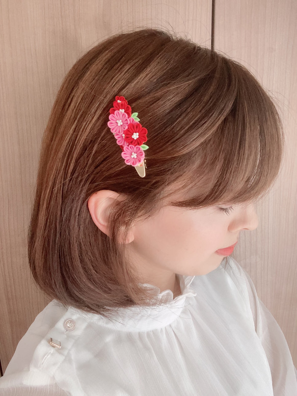 つまみ細工　フラワードロップス【寒色ミックス】　ミニヘアクリップ 6枚目の画像