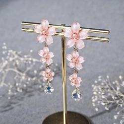 三連桜のイヤリング/ピアス 3枚目の画像