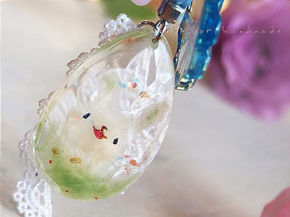 リリィページです。レジン ペンダント キーホルダー うさぎ 桜うさぎレジンのペンダント（ネックレス）*さくら*サクラ