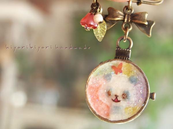 ブローチ　イチョウ　パンダ　レジン ブローチイチョウパンダレジン