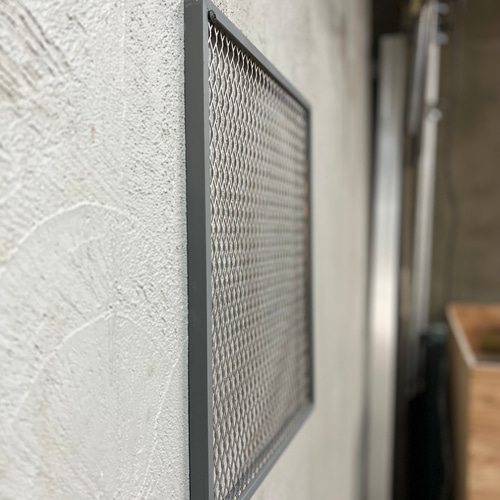 エキスパンドメタル 木枠ディスプレイフレーム 壁掛けラック・ウォール