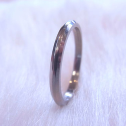 ＊＊華奢で美しいリング＊＊ 単品シルバーカラー  名入れ 刻印 サージカルステンレス リング 指輪 3枚目の画像