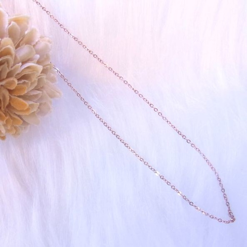 極細＊キラキラと光を反射するチェーン＊ 素材 サージカルステンレス