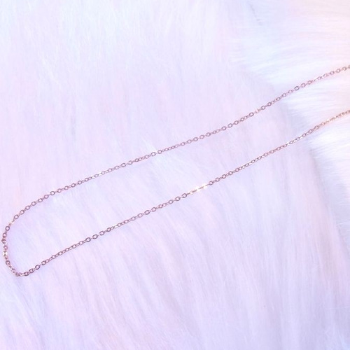 極細＊キラキラと光を反射するチェーン＊ 素材 サージカルステンレス