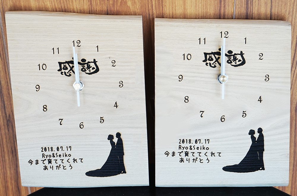 天然木のお揃い時計♪贈り物に最適な2点セット♪