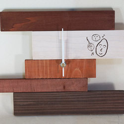 【イラストデータ印字可能】木の時計・アクセントになる変わったデザインで☆寄せ木アート 2枚目の画像