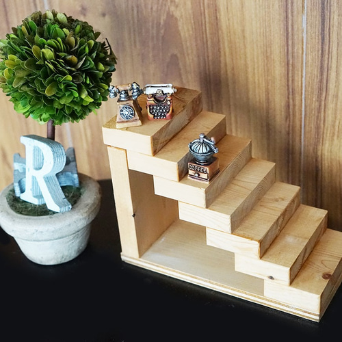 自由研究用☆夏休みの工作キット、階段型オブジェ・飾り棚 おもちゃ