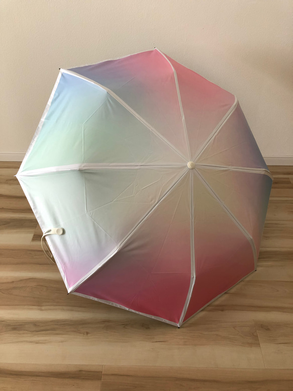 日傘 雨傘 折りたたみ傘 晴雨兼用 UVカット 紫外線対策 虹 レインボー A1 1枚目の画像