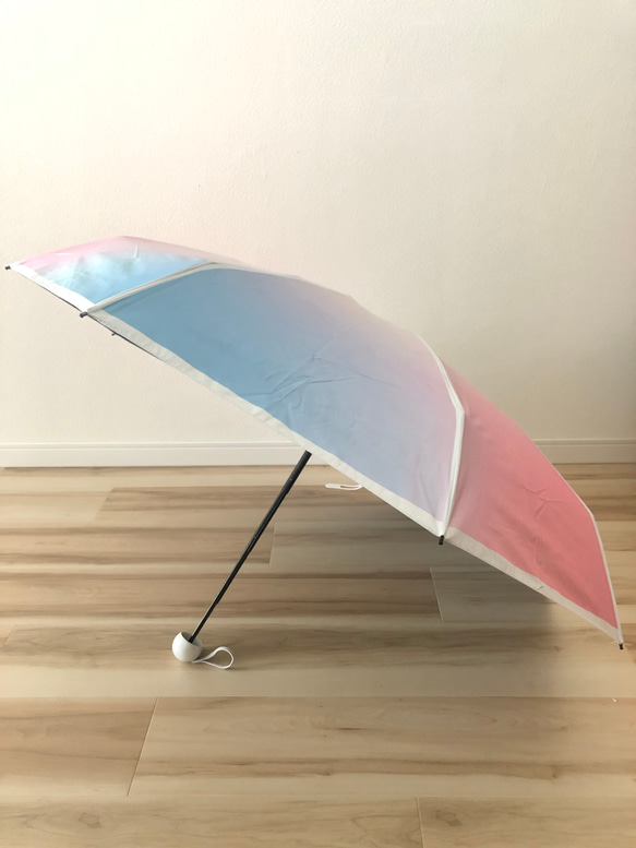 日傘 雨傘 折りたたみ傘 晴雨兼用 UVカット 紫外線対策 虹 レインボー A5 2枚目の画像