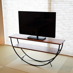 【視線が集まる!!注目のテレビ台!!】半円型テレビ台【W90×D25×H50(cm)】 1枚目の画像