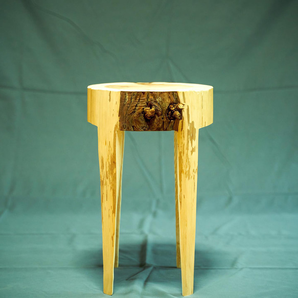 log stool #1 アウトドアにもインテリアにも使える無垢材使用