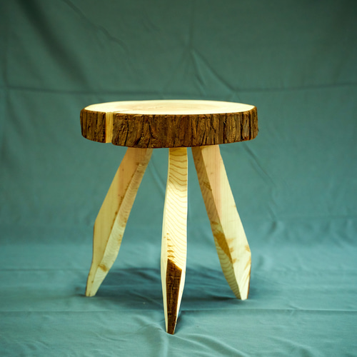 log stool #2 アウトドアにもインテリアにも使える無垢材使用
