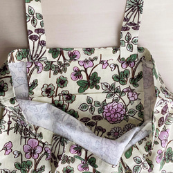 ちょっぴり懐かしい花柄のショッピングバッグ　ピンク×ブラウン 2枚目の画像