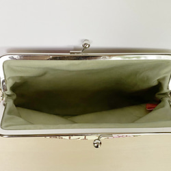 ちょっぴり懐かしい花柄のがまぐちポーチ　ピンク×ブラウン 2枚目の画像