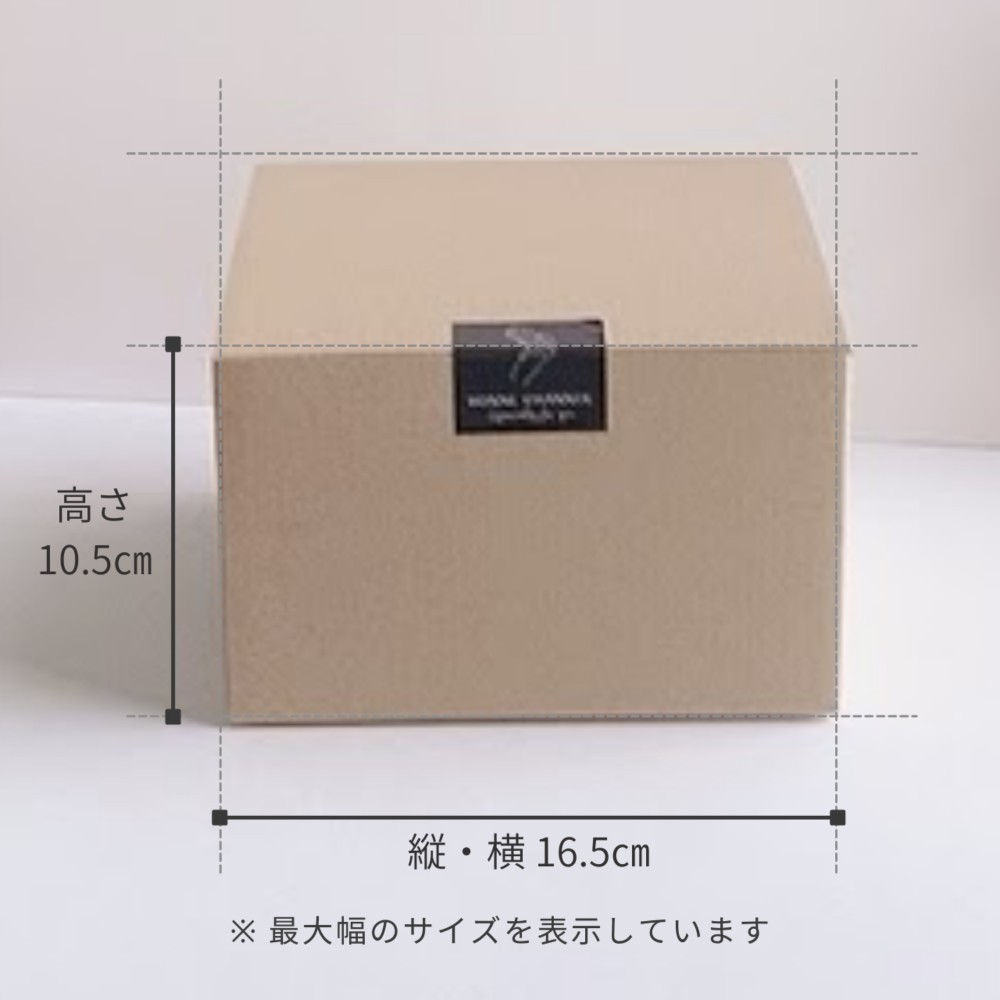 フラワーボックス　フラワーギフト　上質　高級感　プレゼント　おしゃれ　バラ　かすみ草　誕生日　結婚記念日　枯れないお花