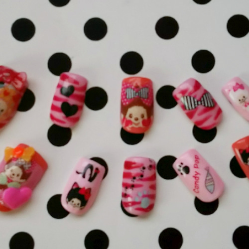 ネイルチップ/サッチモ ネイルチップ ☆ モンチッチ vs にゃんちっち ピンク ゼブラ