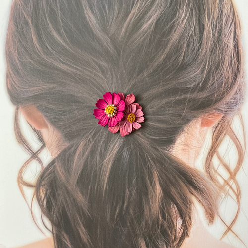 ピンクのお花♡手刺繍ヘアゴム2点セット b1d4eab44913b907028cc00f0a15d8